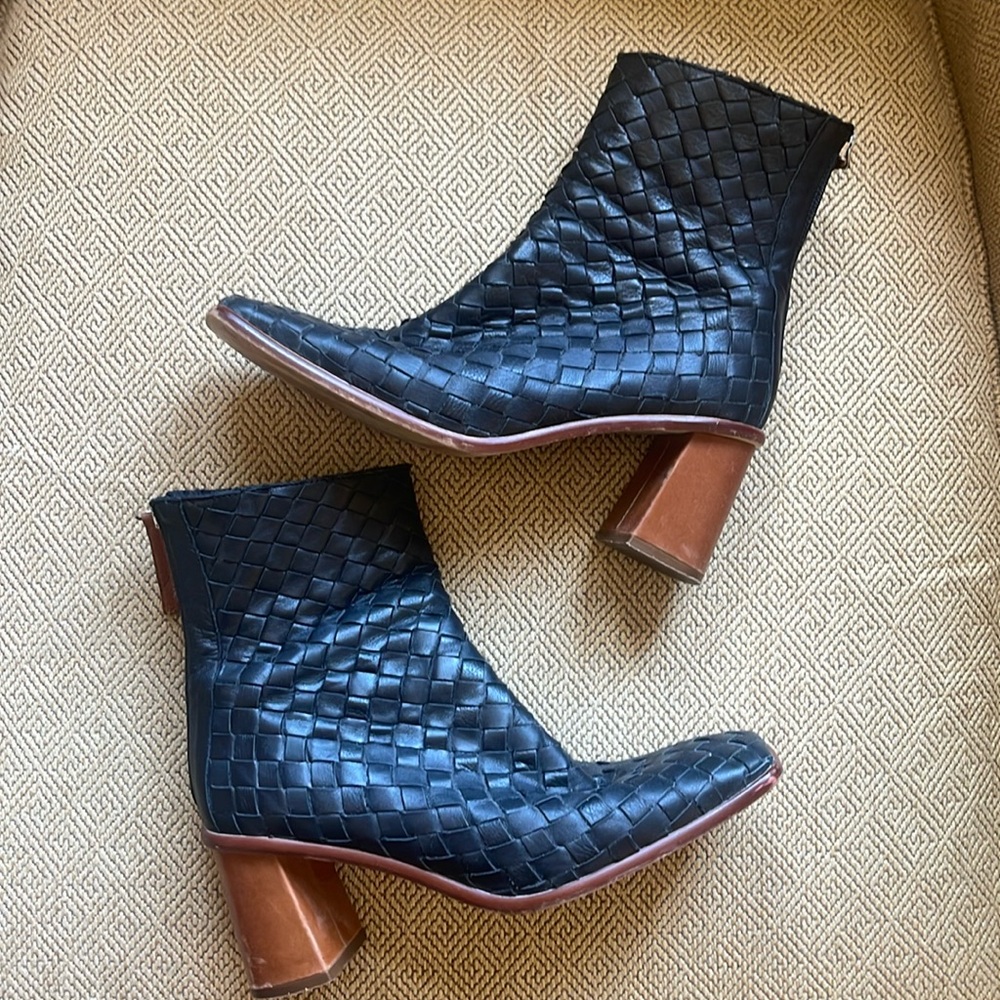 ALOHAS Black Woven Leather Ankle Boots with Brown Block Heel
